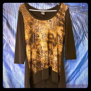 Akirera leopard print top